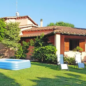  Casa vacanze Vacation Violina, Italia